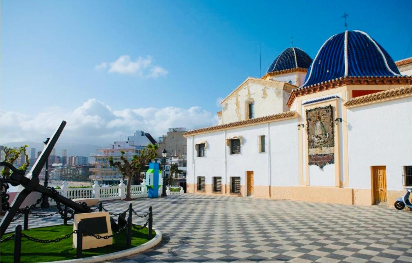 Atico Con Vistas En El Casco Antiguo De Benidorm Exterior foto