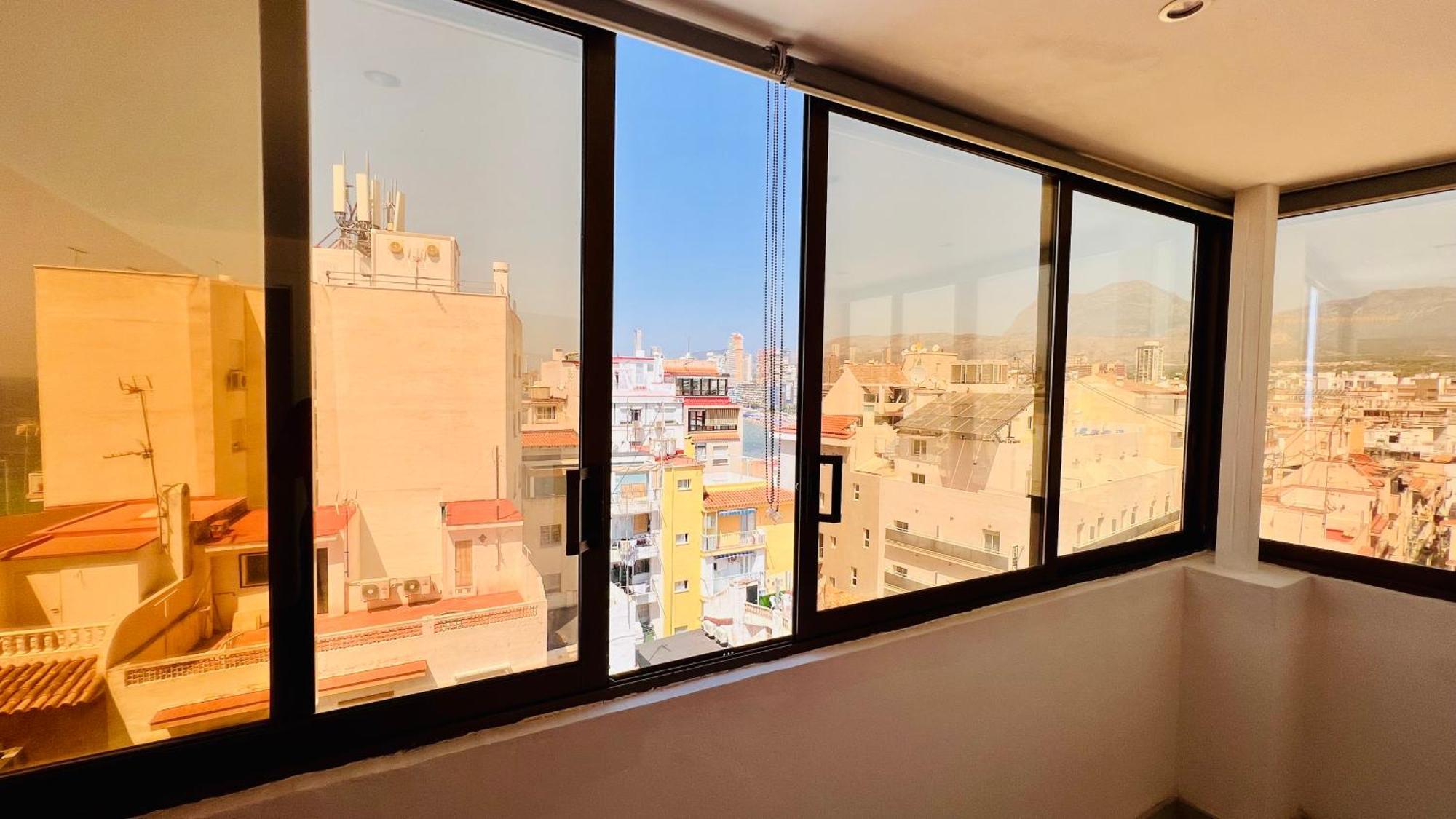 Atico Con Vistas En El Casco Antiguo De Benidorm Exterior foto