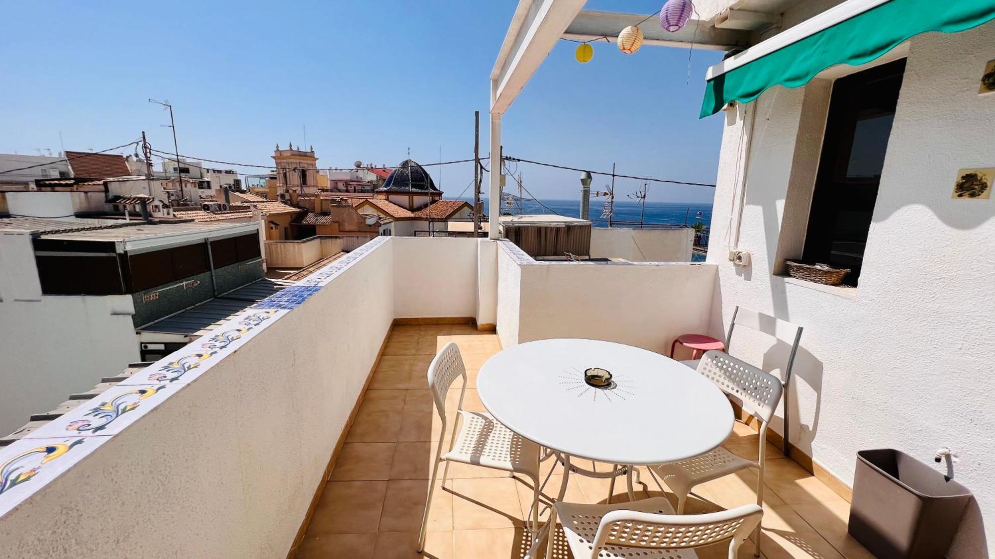 Atico Con Vistas En El Casco Antiguo De Benidorm Exterior foto